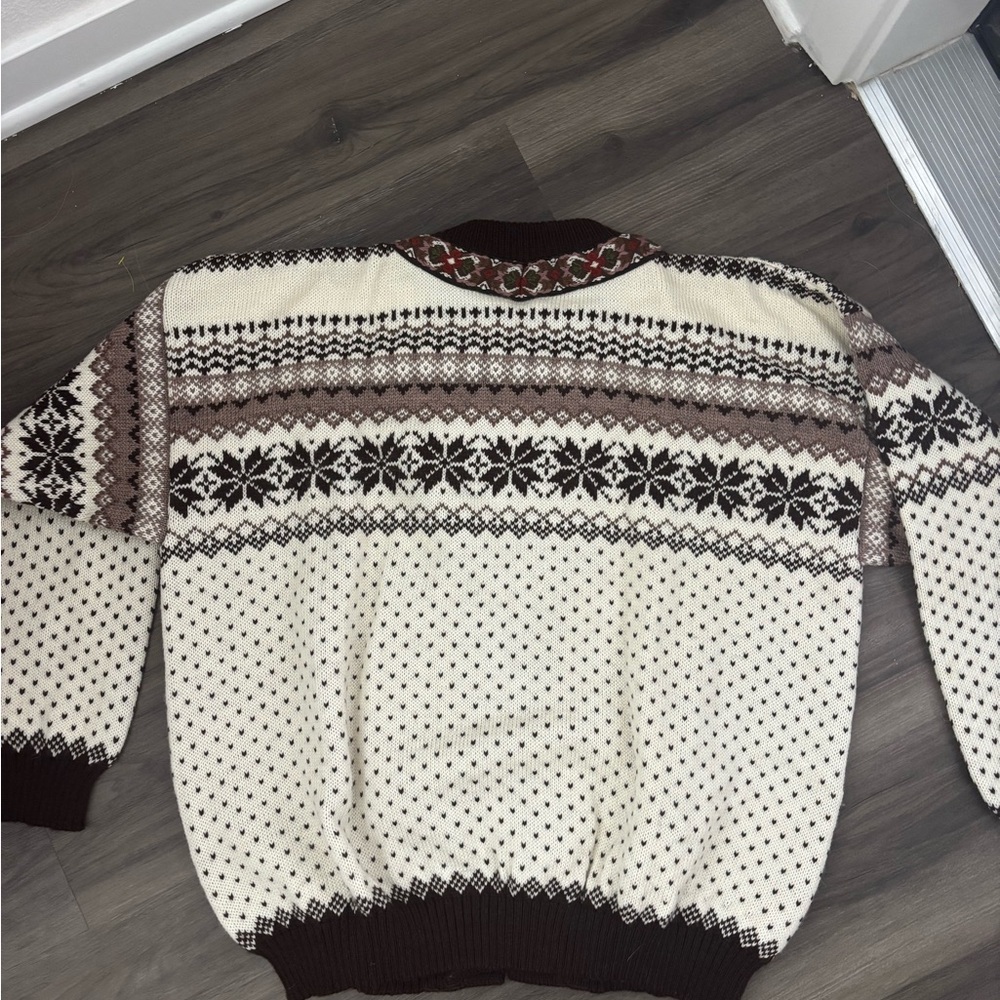 Vintage Nordic Knit Cardigan - Picture 2 of 5